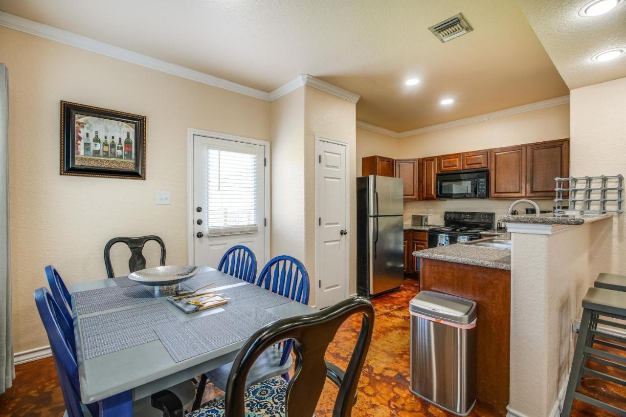 San Antonio Townhome About 2 Mi To Aquarium! Luaran gambar