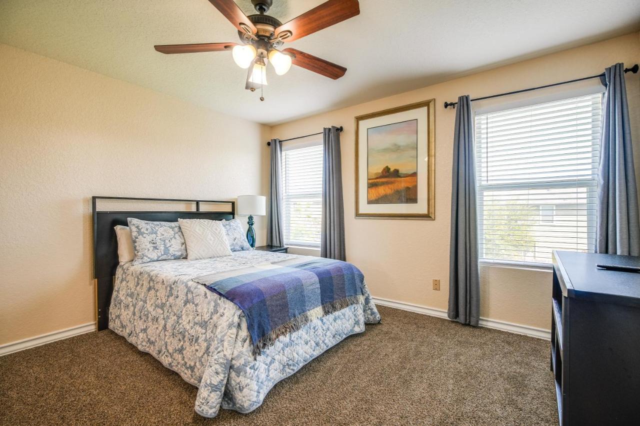 San Antonio Townhome About 2 Mi To Aquarium! Luaran gambar