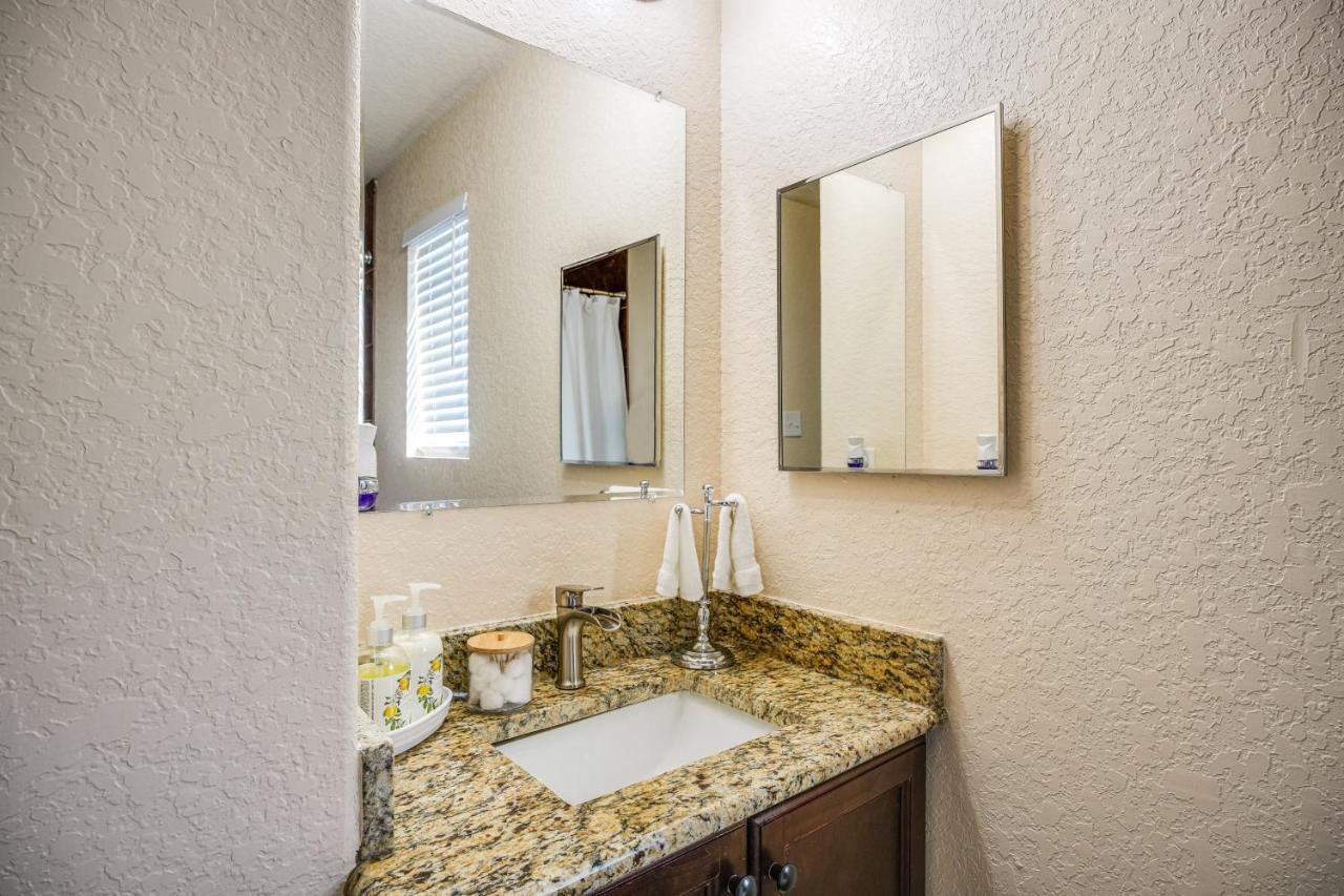 San Antonio Townhome About 2 Mi To Aquarium! Luaran gambar