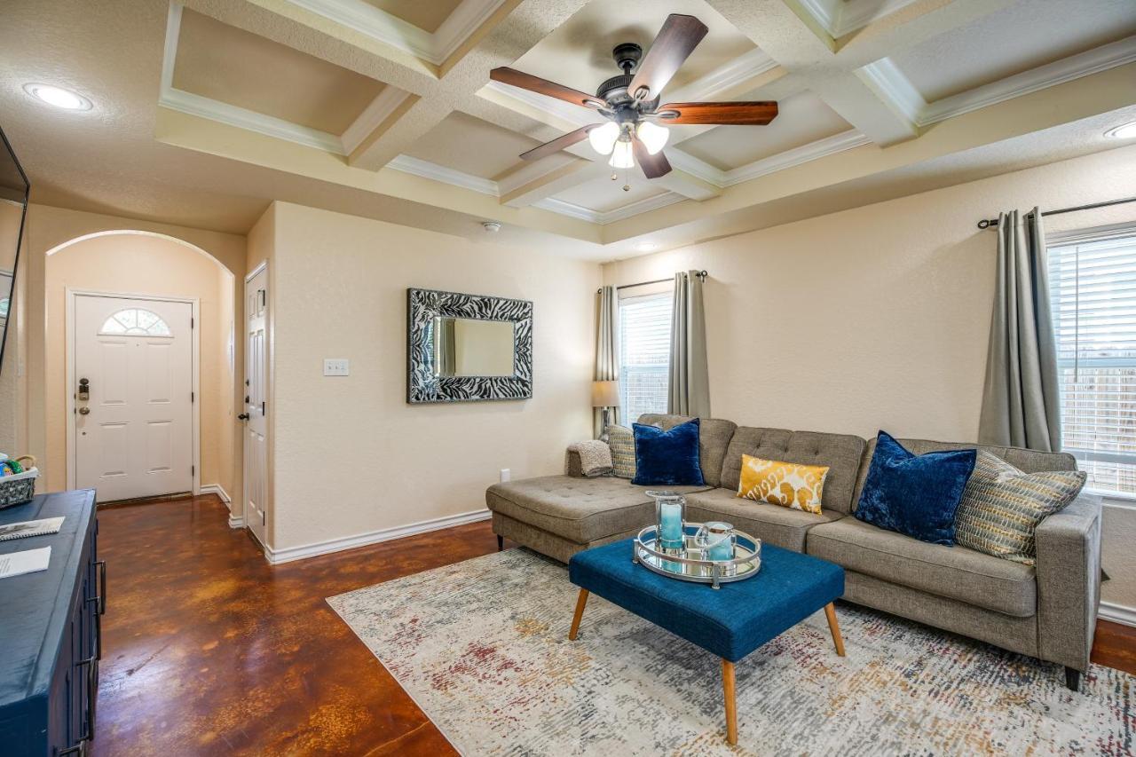 San Antonio Townhome About 2 Mi To Aquarium! Luaran gambar