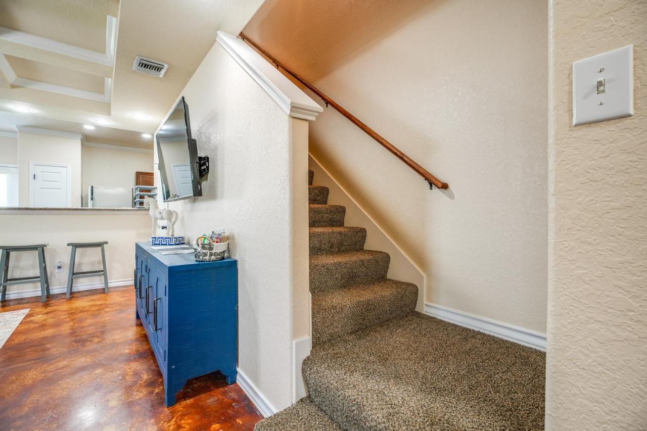 San Antonio Townhome About 2 Mi To Aquarium! Luaran gambar